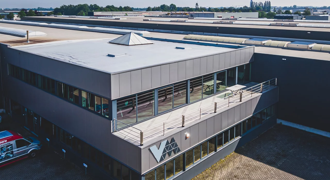 <p>Sfeervolle transformatie van refter tot eetzaal en eventruimte</p>